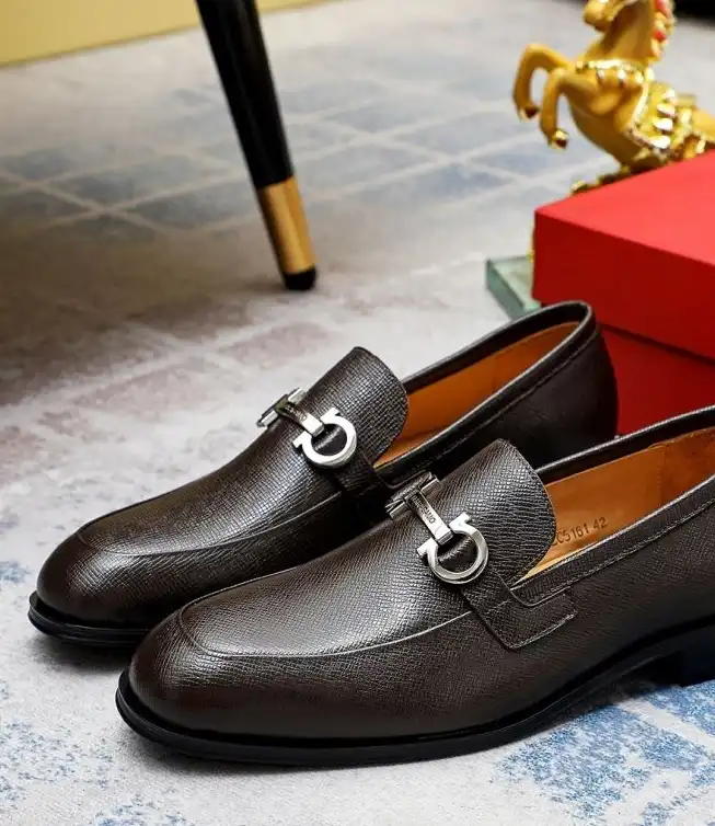 hype Ferragamo Leather Shoes