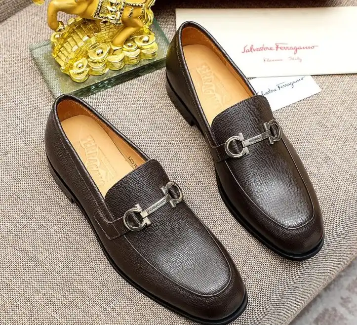 hype Ferragamo Leather Shoes