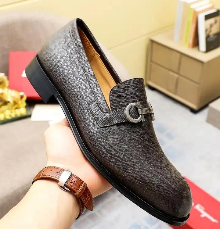 hype Ferragamo Leather Shoes