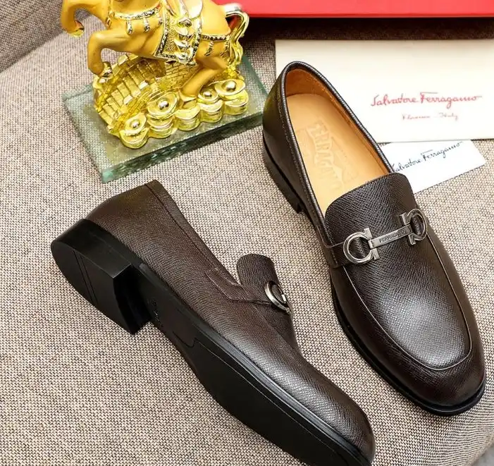 hype Ferragamo Leather Shoes