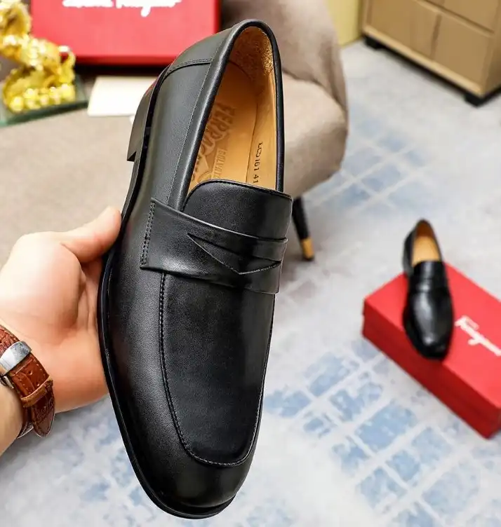 hype Ferragamo Leather Shoes