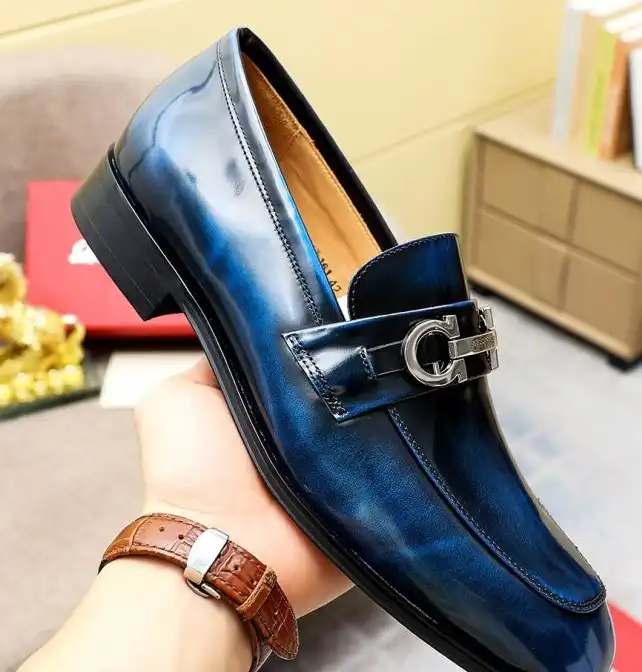 hype Ferragamo Leather Shoes