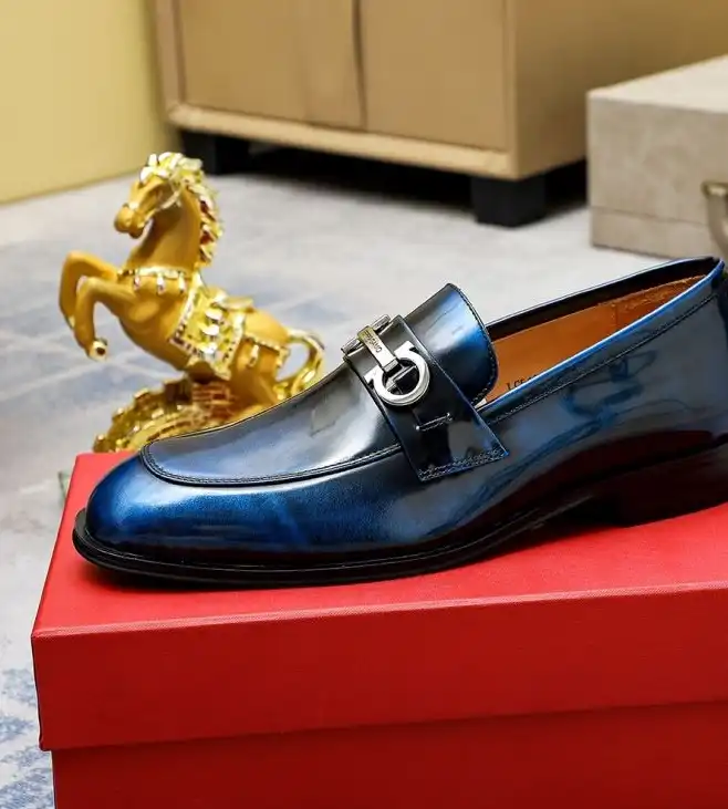 hype Ferragamo Leather Shoes