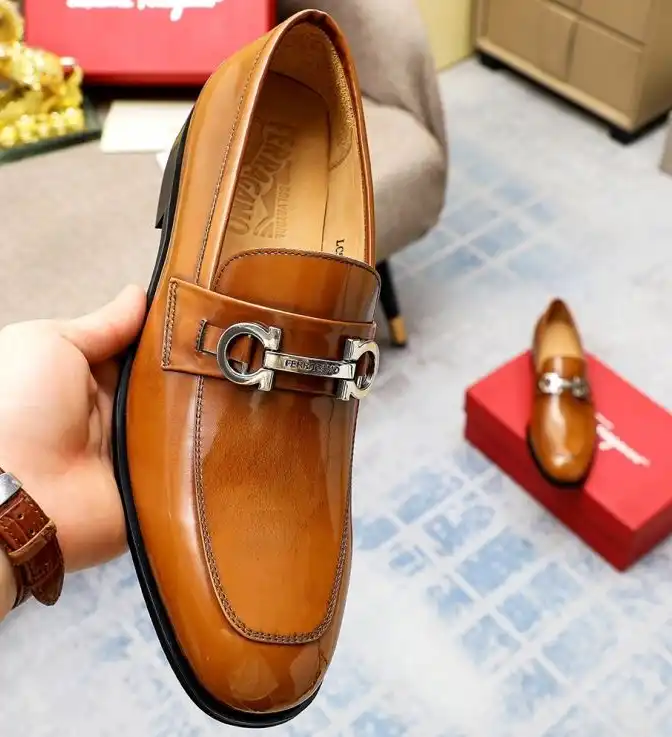 hype Ferragamo Leather Shoes