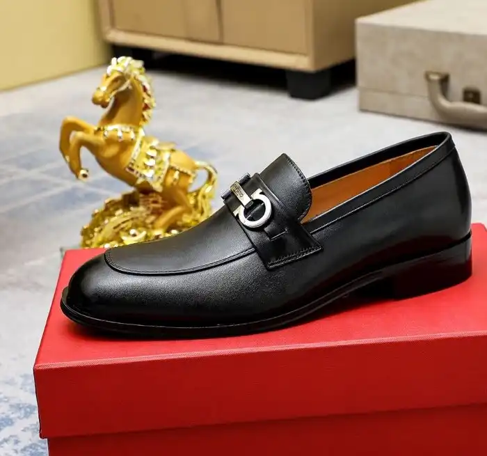 hype Ferragamo Leather Shoes