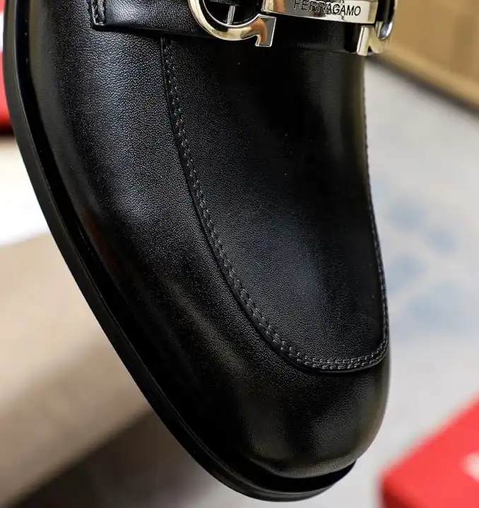 hype Ferragamo Leather Shoes