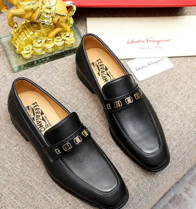 hype Ferragamo Leather Shoes