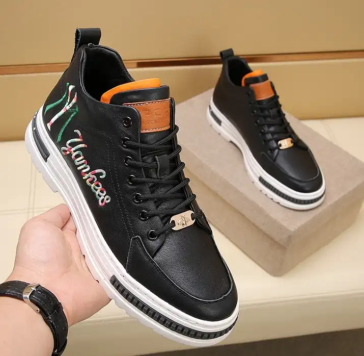 hype Gucci Sneakers