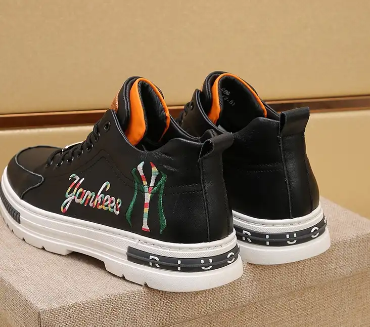 hype Gucci Sneakers