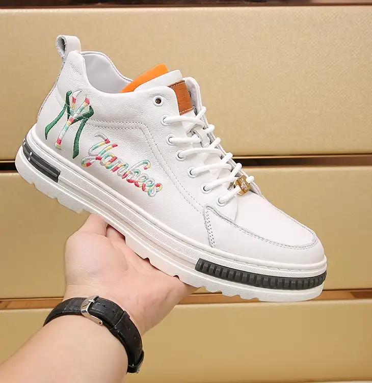 hype Gucci Sneakers