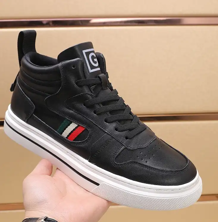 hype Gucci Sneakers