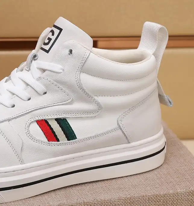 hype Gucci Sneakers