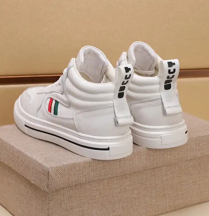 hype Gucci Sneakers