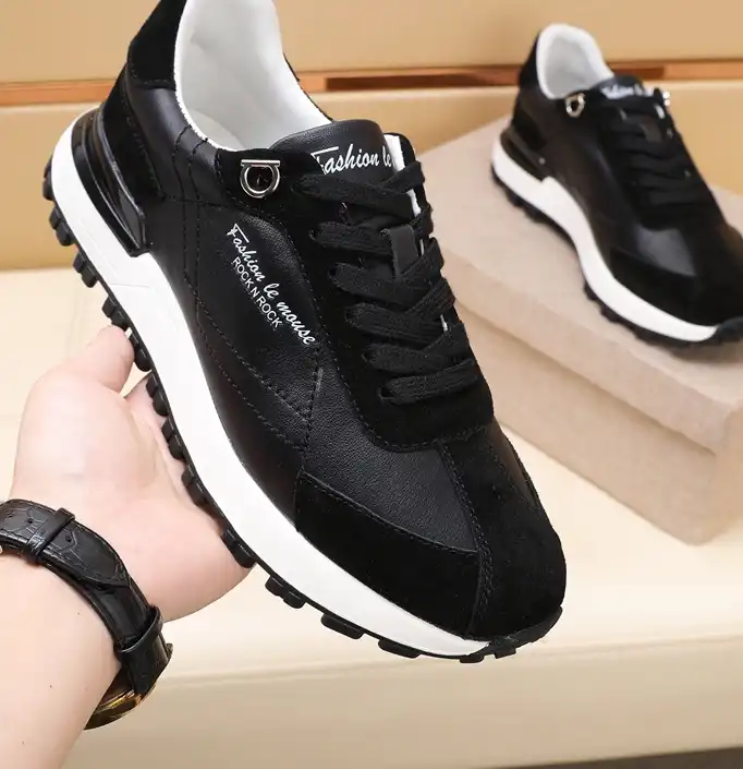 hype Ferragamo Sneakers