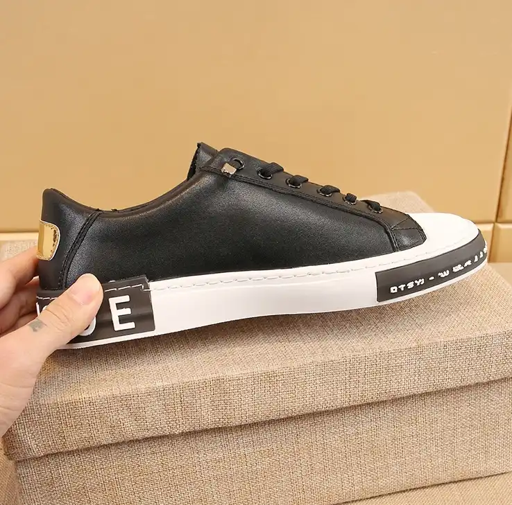 hype Armani Sneakers