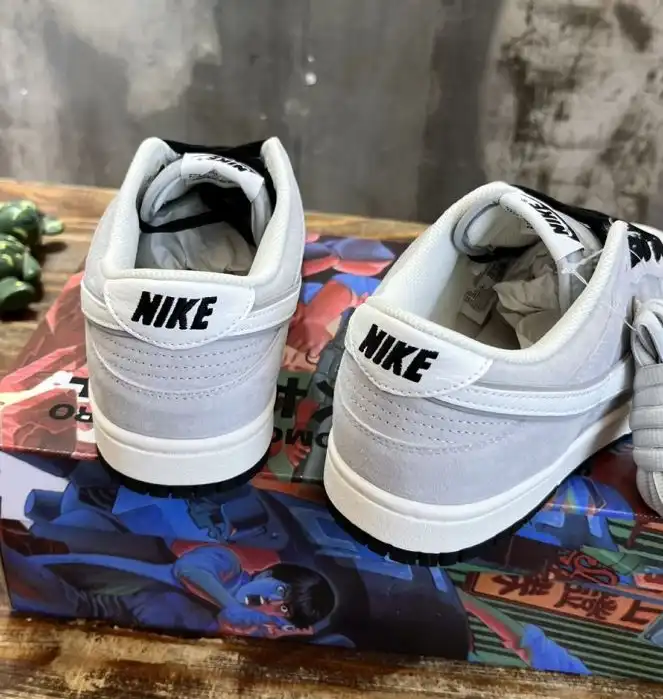 hype Nike Sneakers