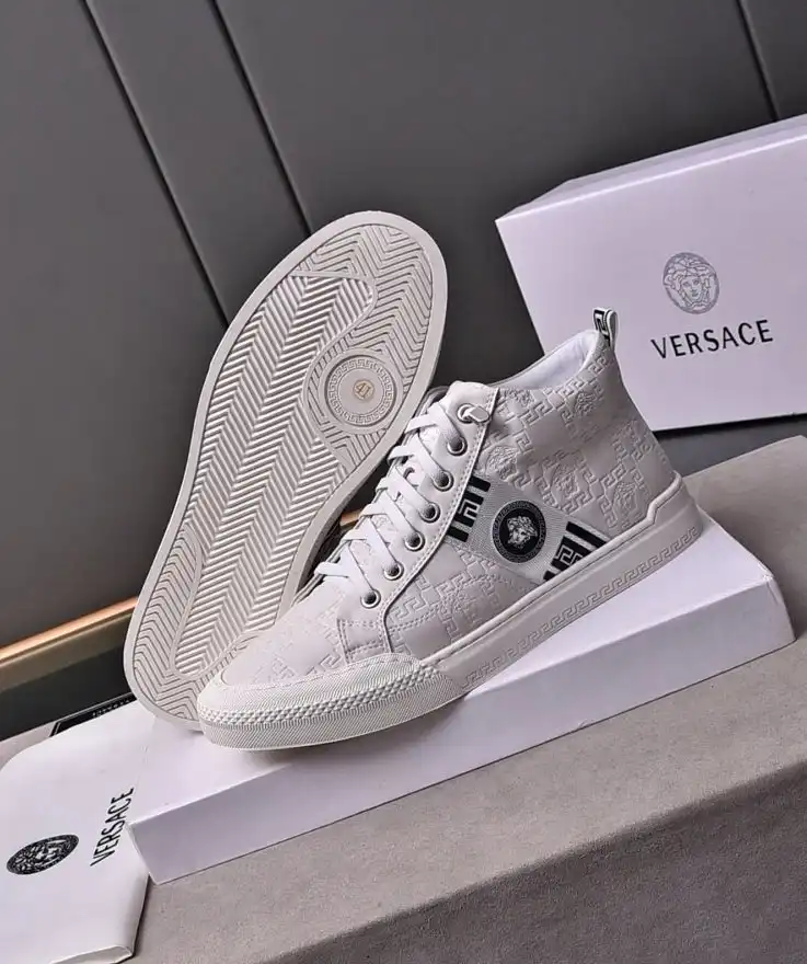 hype Givenchy Sneakers