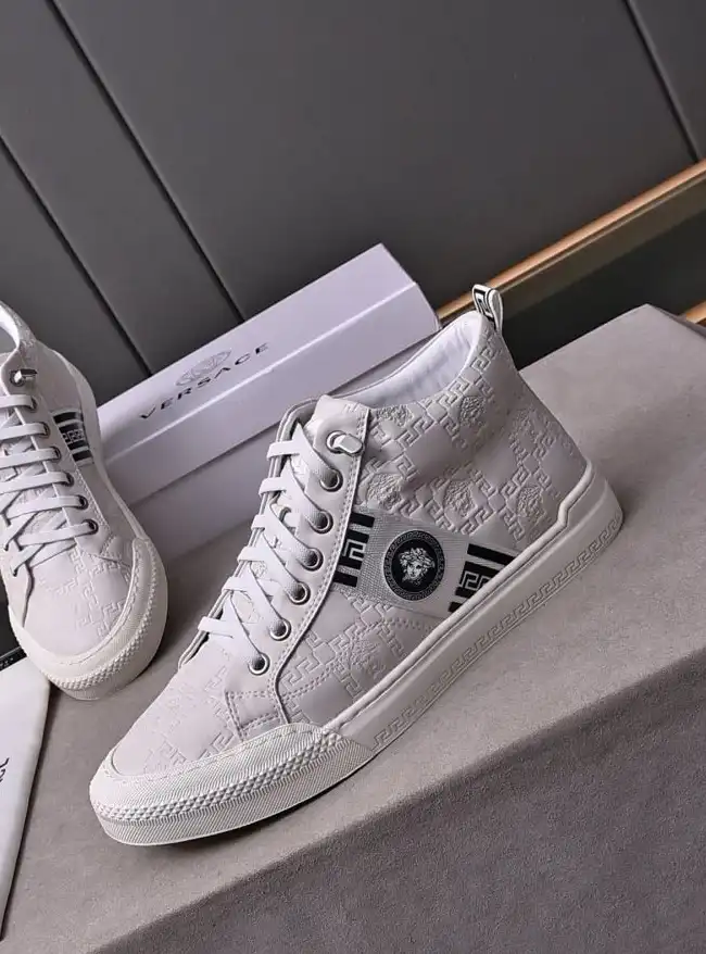 hype Givenchy Sneakers