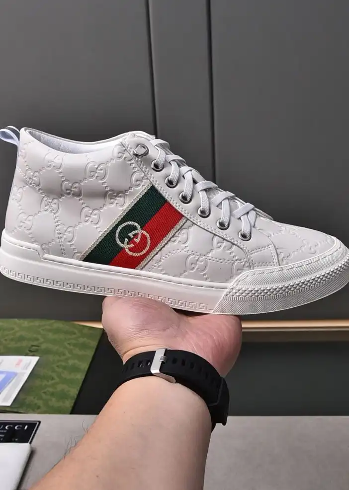 hype Gucci Sneakers