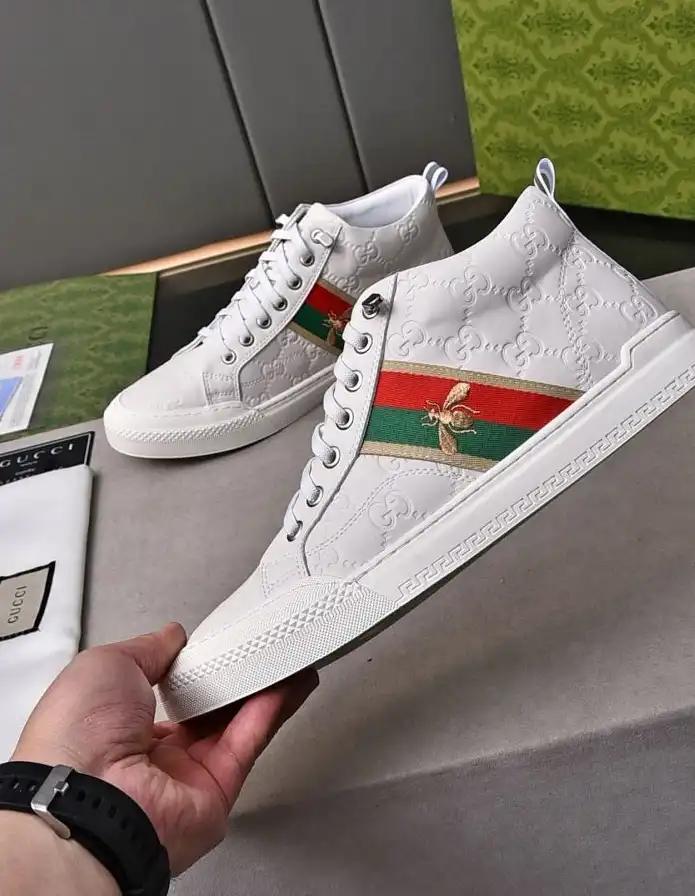 hype Gucci Sneakers