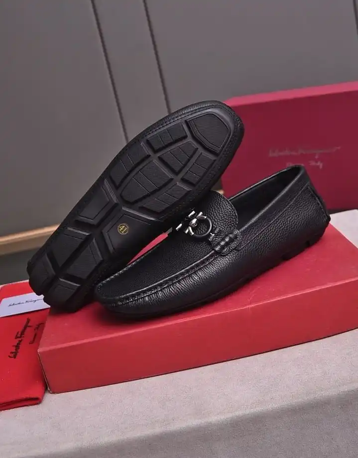 hype Ferragamo Leather Shoes