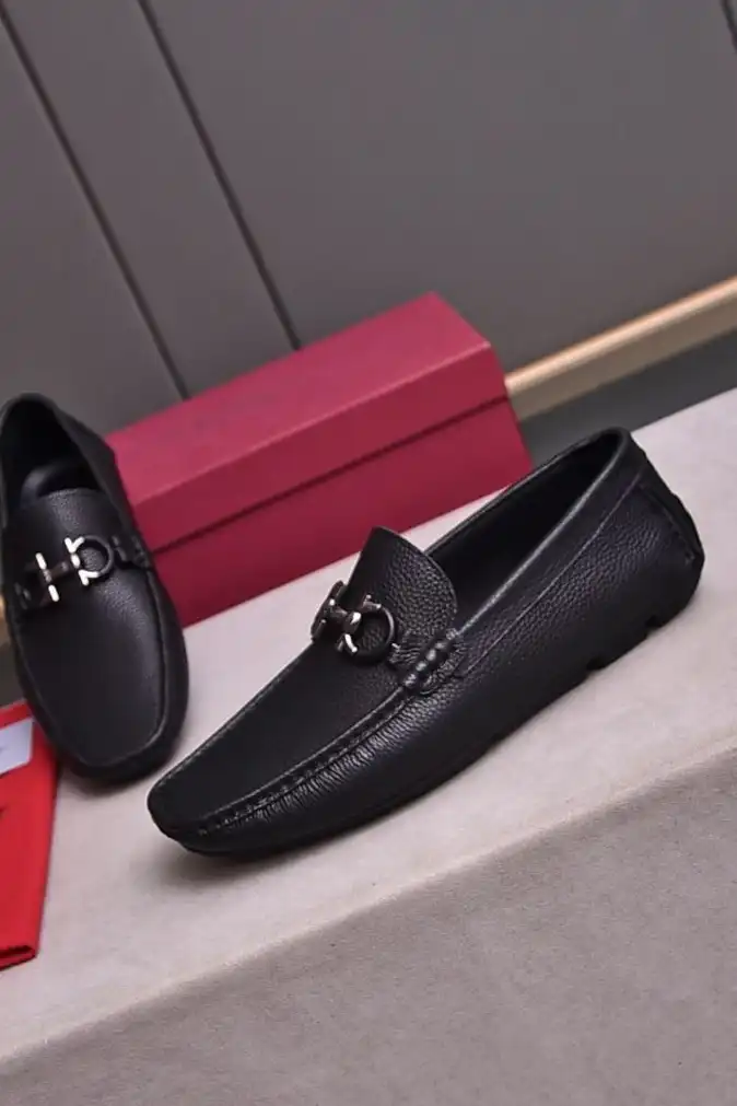 hype Ferragamo Leather Shoes