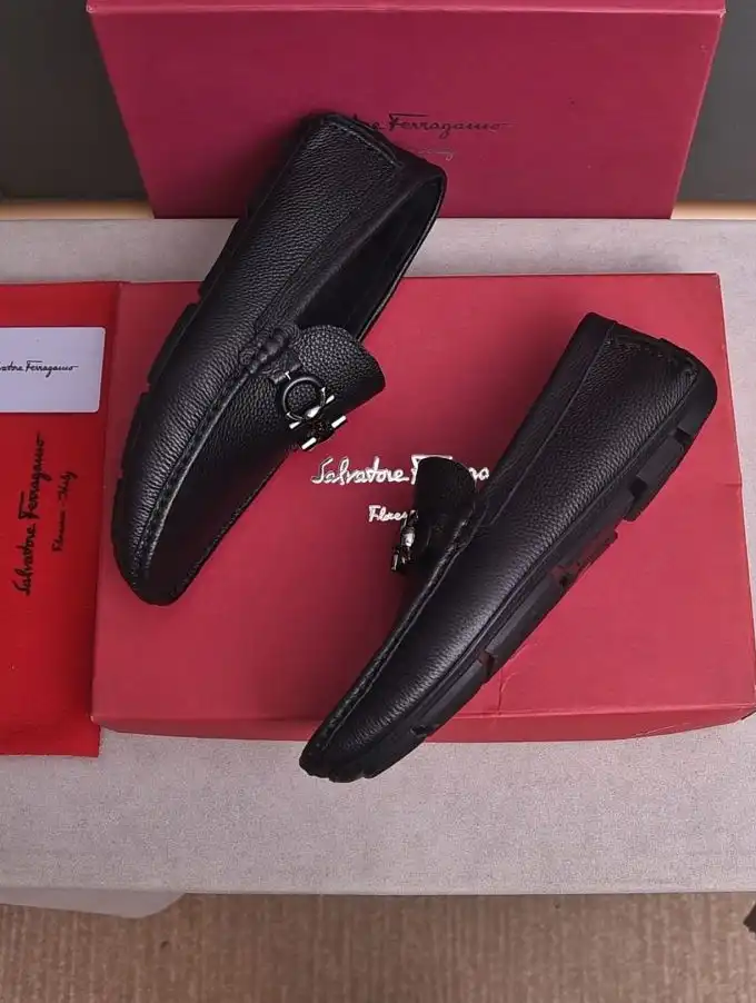 hype Ferragamo Leather Shoes