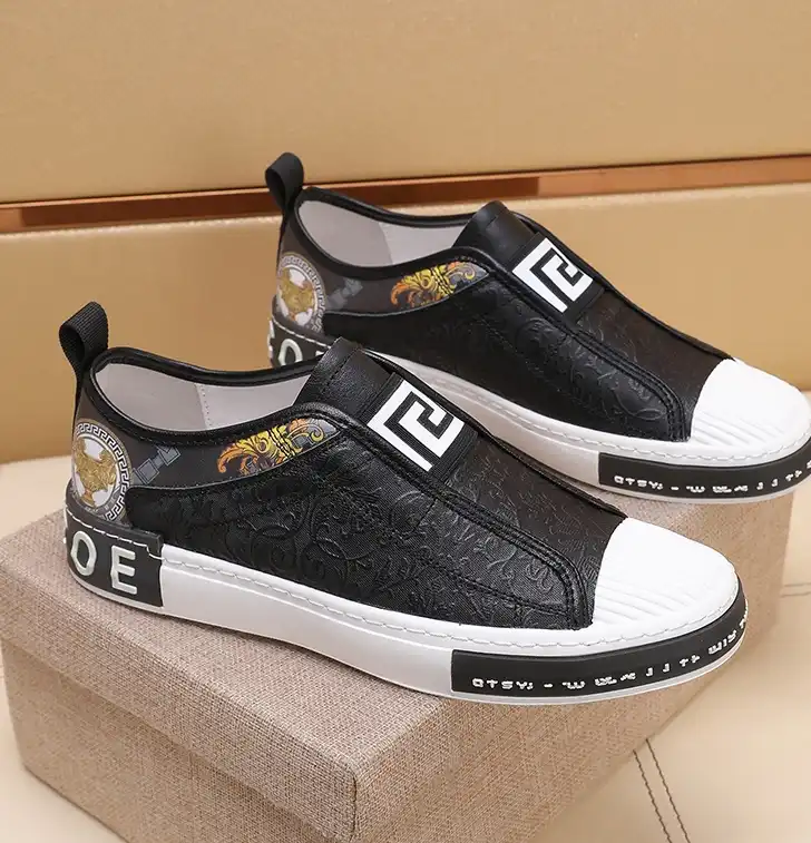 hype Givenchy Sneakers