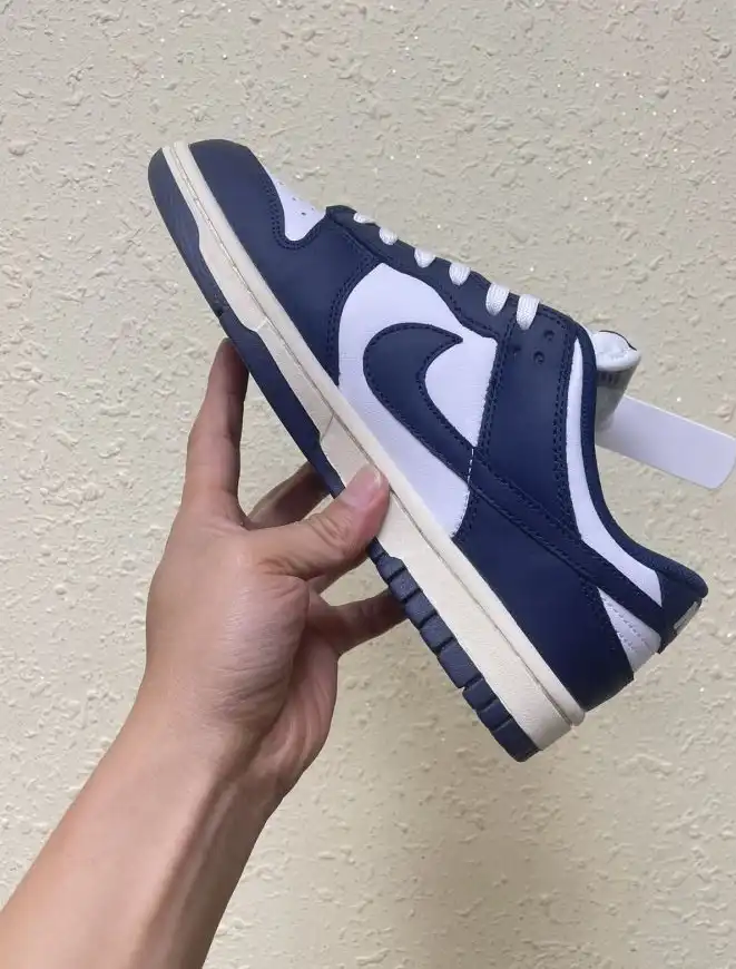 hype Nike Sneakers