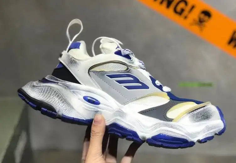 hype Balenciaga Sneakers