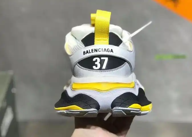 hype Balenciaga Sneakers