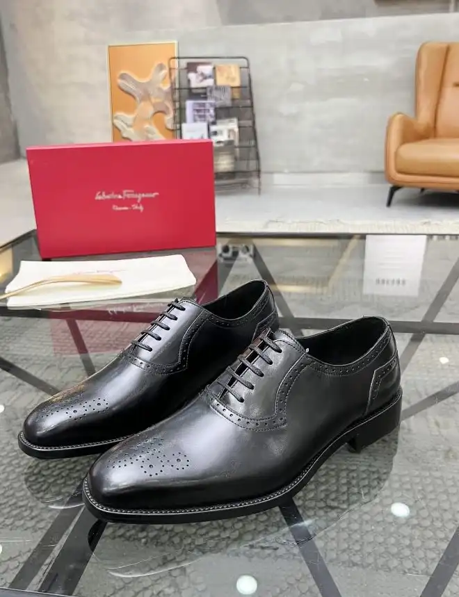 hype Ferragamo Leather Shoes