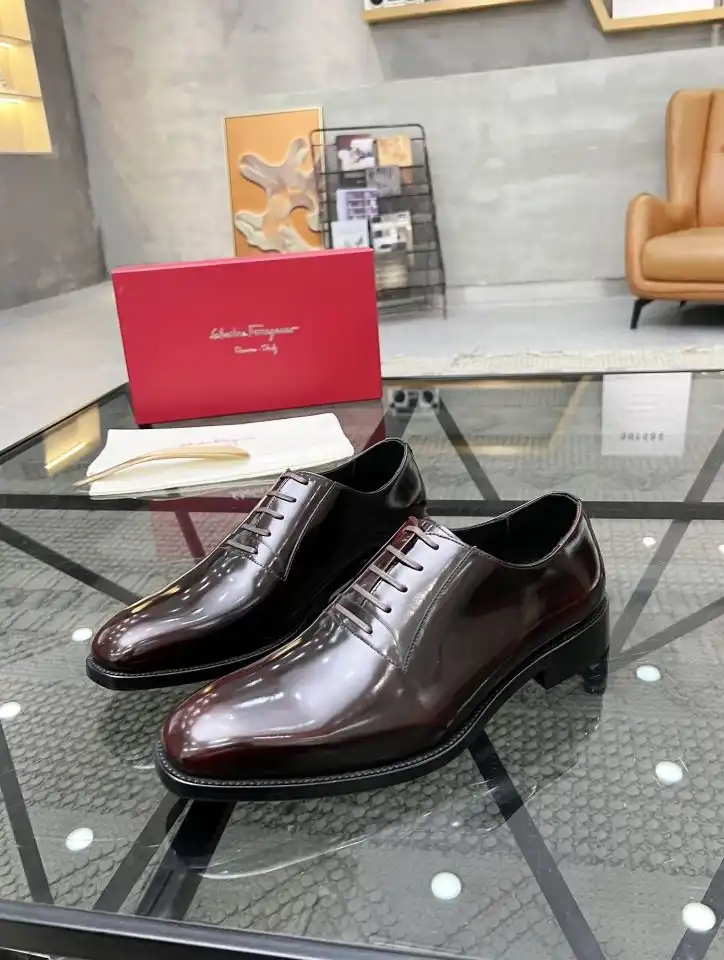 hype Ferragamo Leather Shoes