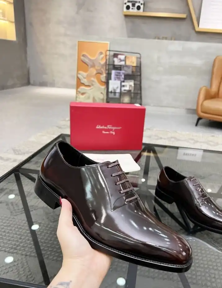 hype Ferragamo Leather Shoes