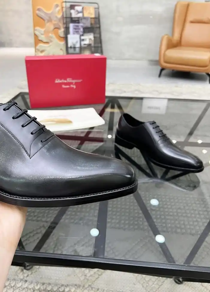 hype Ferragamo Leather Shoes