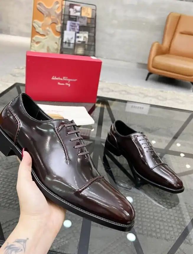 hype Ferragamo Leather Shoes