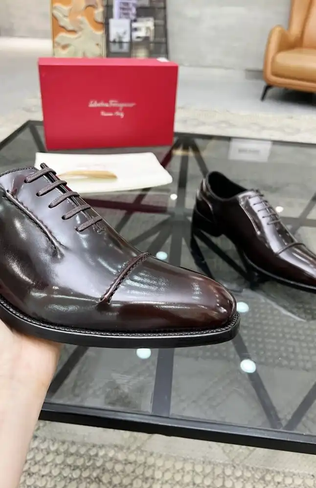 hype Ferragamo Leather Shoes