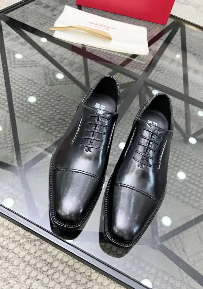 hype Ferragamo Leather Shoes