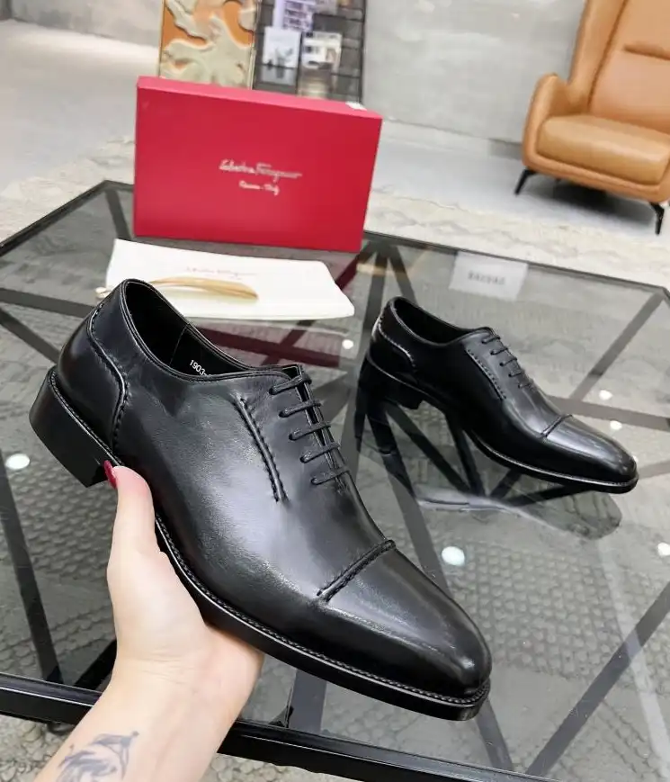 hype Ferragamo Leather Shoes