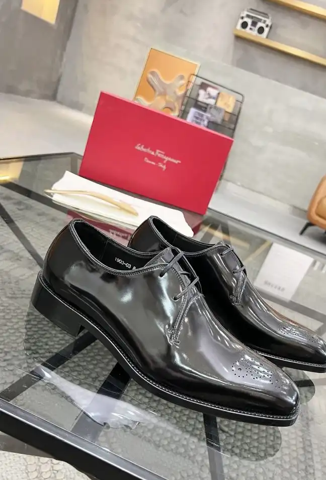 hype Ferragamo Leather Shoes