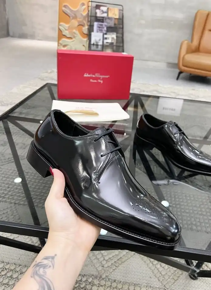 hype Ferragamo Leather Shoes