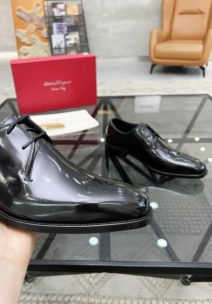 hype Ferragamo Leather Shoes