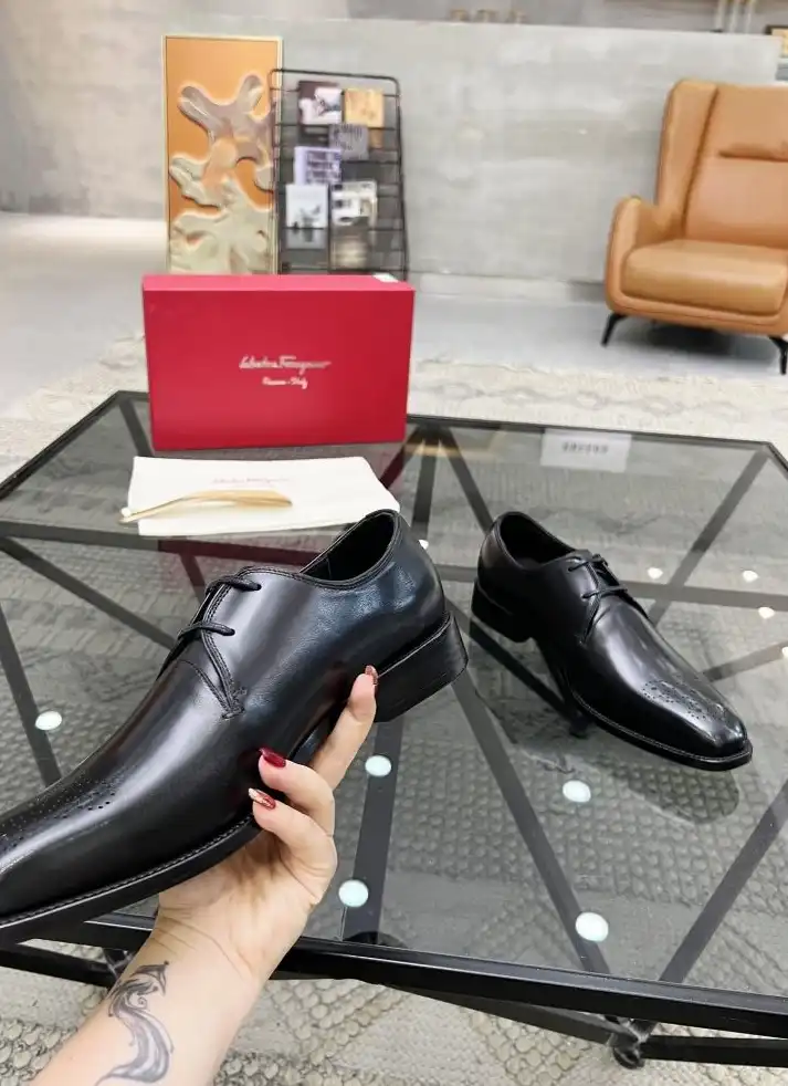 hype Ferragamo Leather Shoes