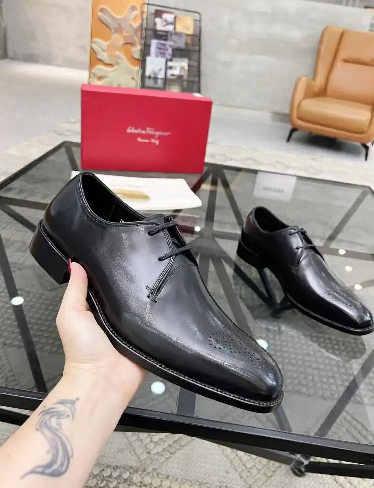 hype Ferragamo Leather Shoes