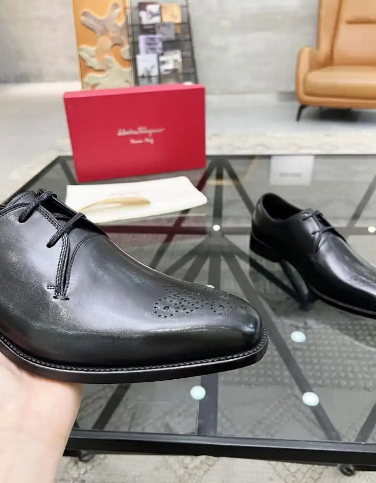 hype Ferragamo Leather Shoes