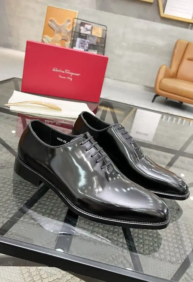 hype Ferragamo Leather Shoes