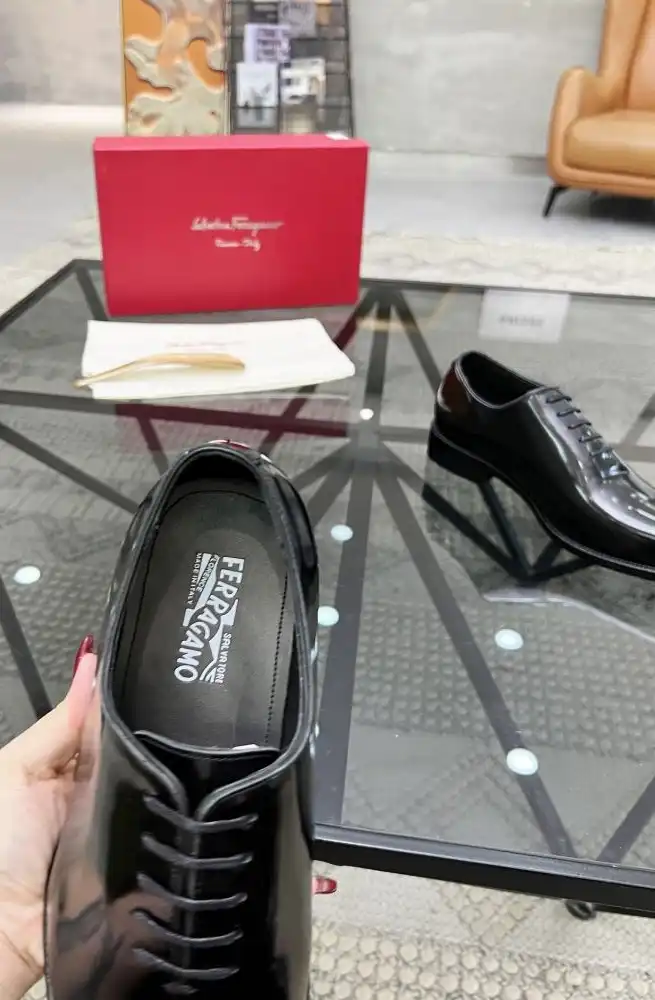 hype Ferragamo Leather Shoes