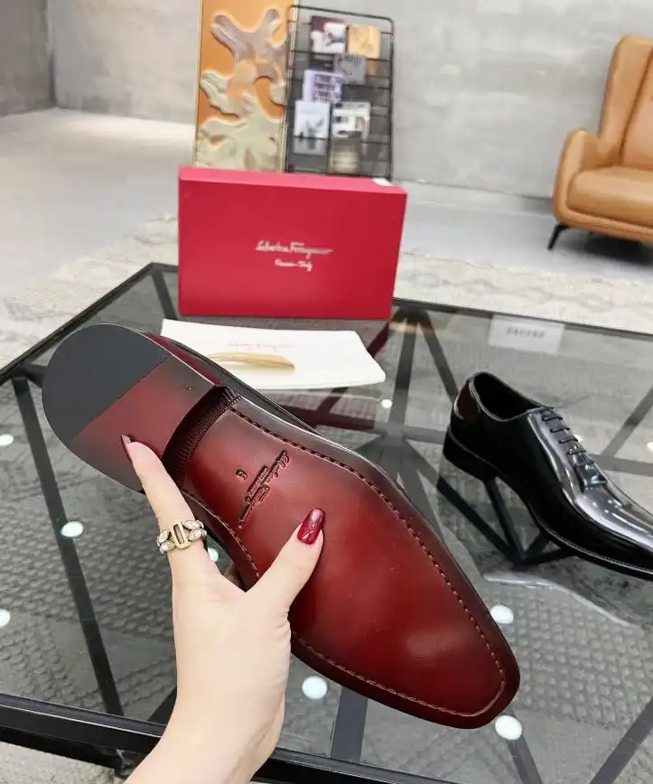 hype Ferragamo Leather Shoes