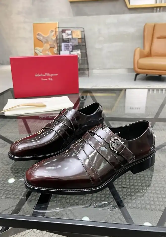 hype Ferragamo Leather Shoes