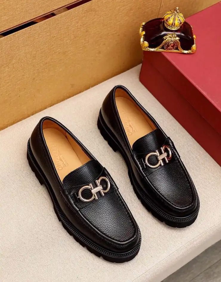 hype Ferragamo Leather Shoes